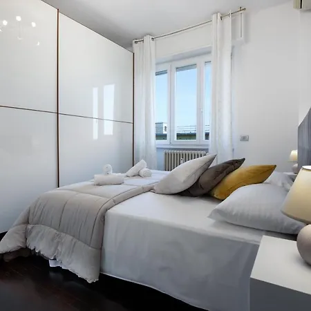 Cathedral-central 5*skyline M3 Apartament Mediolan